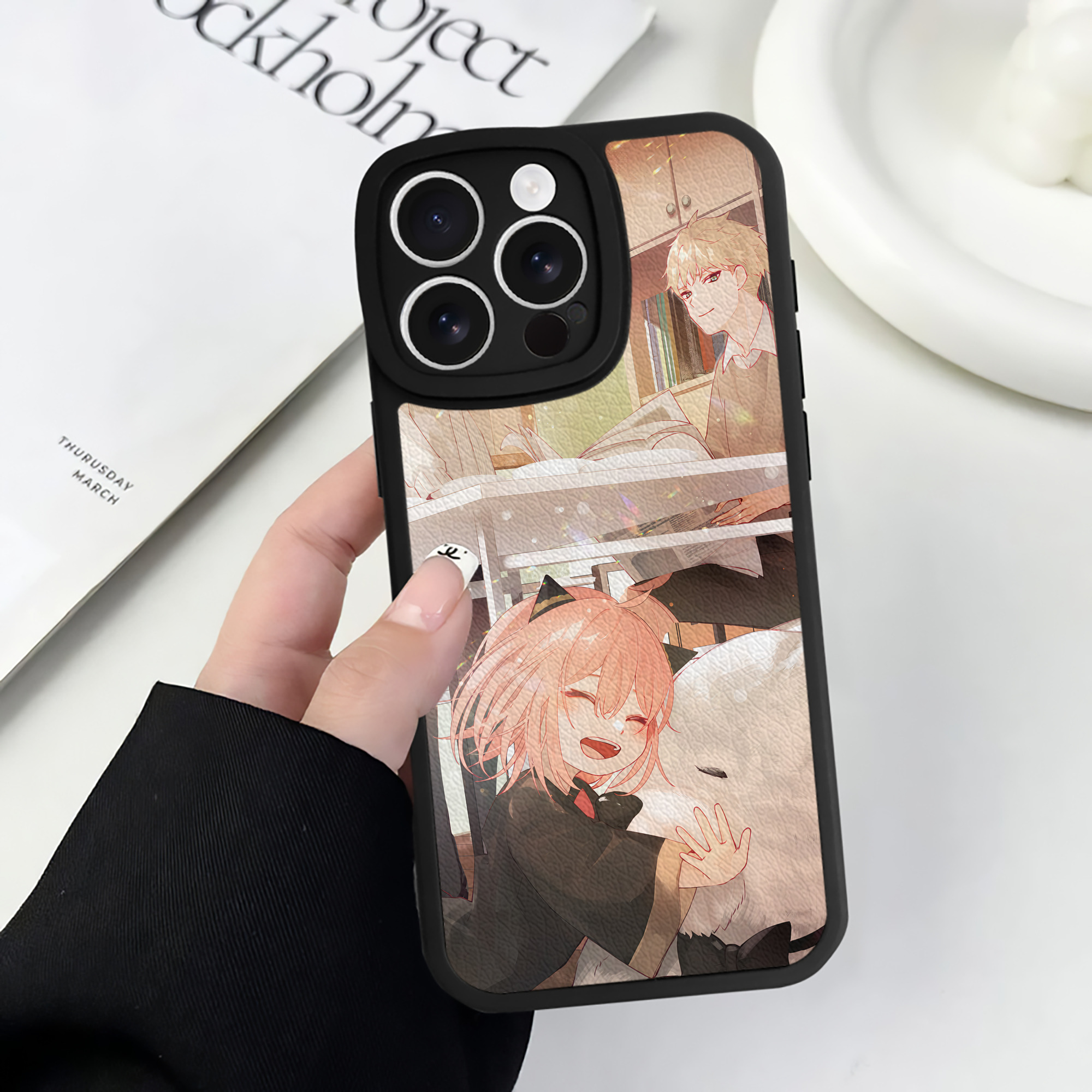 （画像用） SPY×FAMILY间谍家家酒 【iPhone 16シリーズ対応】シリコンスマホケース（レザー調） 材質：シリコン